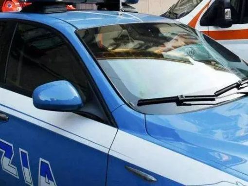 Sassi contro pullman dei tifosi di Pistoia, autista ucciso dopo match di basket a Rieti