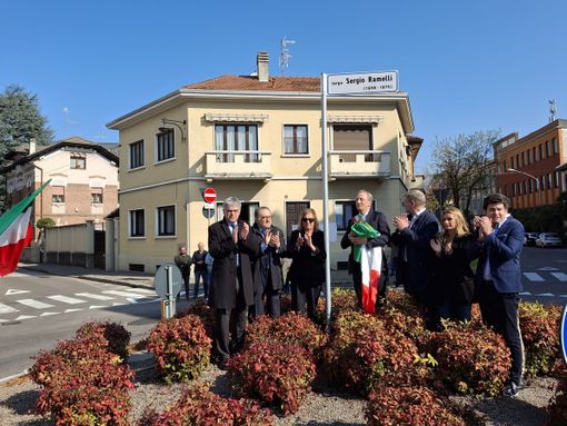 VIDEO - «Opinione vuol dire democrazia»: da questa mattina a Busto c’è largo Sergio Ramelli