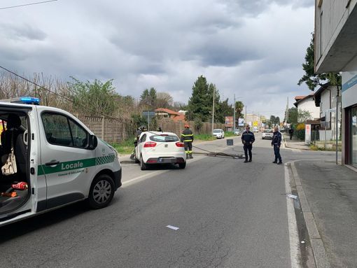 Incidente in via Ristori a Gallarate: abbattuto palo dell’illuminazione, traffico in tilt da e per Cassano Incidente in via Ristori a Gallarate: abbattuto palo dell’illuminazione, traffico in tilt da e per Cassano