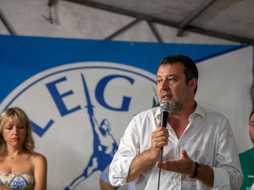 Open Arms, la Procura di Palermo impugna l’assoluzione di Salvini. Stasera il vicepremier a Sumirago