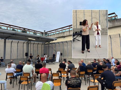 Nel riquadro, Manuela Maffioli, assessore alla Cultura, con la direttrice Maria Pitaniello