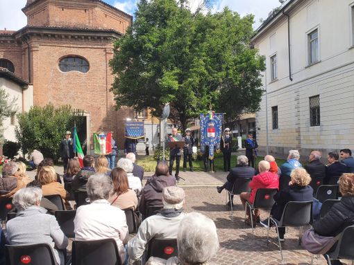 Antonelli: «Stanco delle polemiche. Nessuna persona di buon senso vorrebbe rivivere il fascismo» Antonelli: «Stanco delle polemiche. Nessuna persona di buon senso vorrebbe rivivere il fascismo»