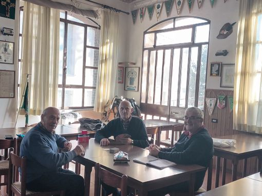 Gruppo Alpini di Cassano Magnago, in prima linea sul territorio e non solo Gruppo Alpini di Cassano Magnago, in prima linea sul territorio e non solo