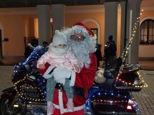 VIDEO. Si accende il Natale anche a Olgiate Olona