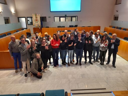 Elezioni comunali a Gallarate, partita la maratona dello scrutinio. Cassani imprendibile