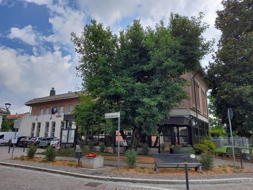 La sede municipale di Solbiate Olona La sede municipale di Solbiate Olona