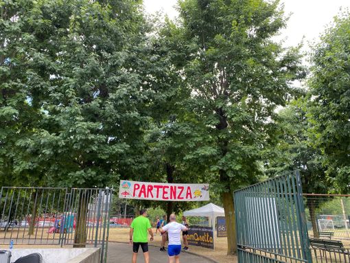“Corri per Sant’Anna 2.0” ha aperto la festa patronale. Stasera i fuochi d’artificio