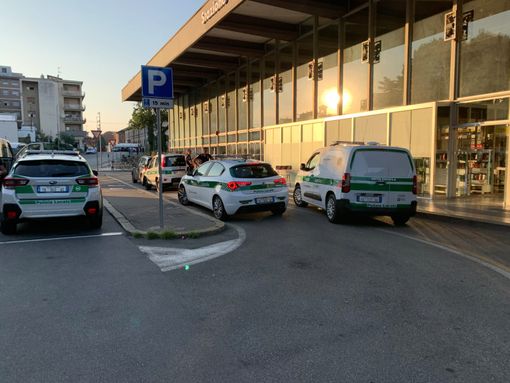 Stazioni sicure, controlli serrati a Gallarate, beccato con cannabis un abusivo di via Torino 8 Stazioni sicure, controlli serrati a Gallarate, beccato con cannabis un abusivo di via Torino 8