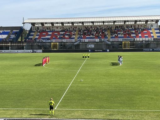 Il minuto di silenzio per gli operai morti a Brandizzo