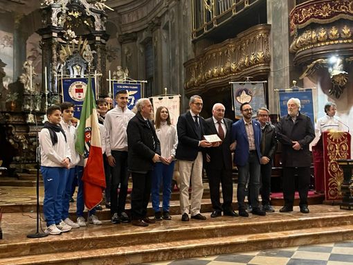 Il premio servizio allo sport dedicato a Cesare Vago e altri momenti della cerimonia Il premio servizio allo sport dedicato a Cesare Vago e altri momenti della cerimonia