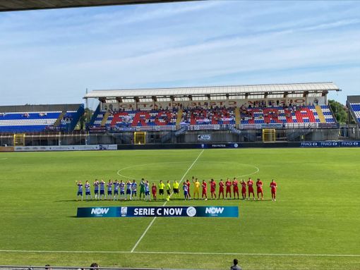 Il gol di Stanzani non rimette in ordine la Pro Patria: finisce 1-2 contro la Giana Il gol di Stanzani non rimette in ordine la Pro Patria: finisce 1-2 contro la Giana