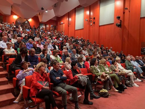 Uno degli incontri da tutto esaurito a Ba Book Uno degli incontri da tutto esaurito a Ba Book