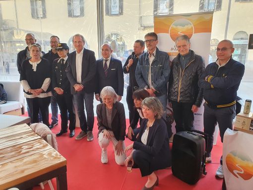 Da don Mazzi al prefetto, un “red carpet” importante per la Prison Beer. «Ha il sapore della libertà» Da don Mazzi al prefetto, un “red carpet” importante per la Prison Beer. «Ha il sapore della libertà»