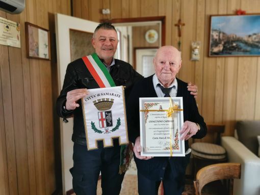 Samarate in festa per i cento anni di “Olindo” Samarate in festa per i cento anni di “Olindo”