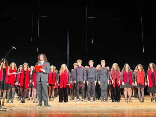 VIDEO. Una riflessione sull’amore in scena con gli studenti del Crespi. Nel ricordo di don Lolo