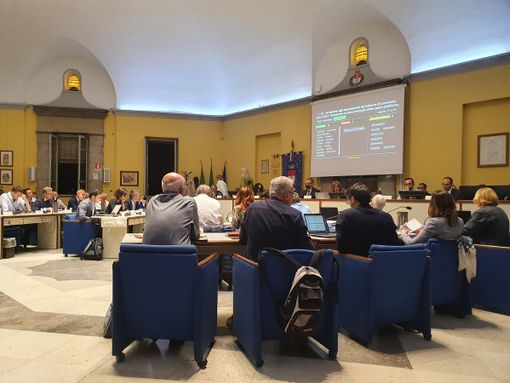 Busto, in Consiglio emerge il “peso” degli aumenti di materiali ed energia