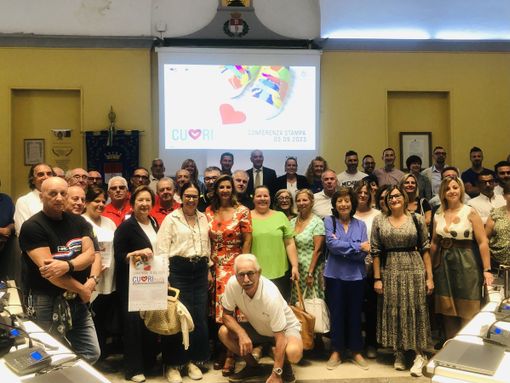 VIDEO. Domenica Busto fa pulsare un’ottantina di “Cuori in piazza” VIDEO. Domenica Busto fa pulsare un’ottantina di “Cuori in piazza”