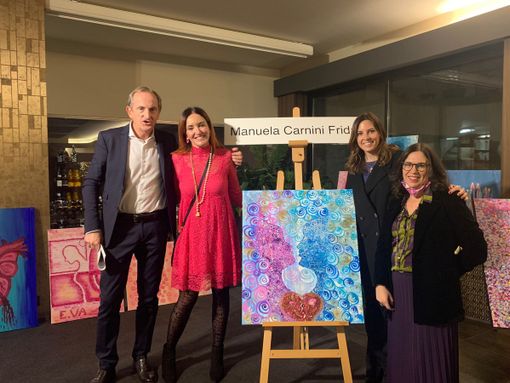 Solo l'amore guarisce. E i colori dell'anima bussano anche al Louvre