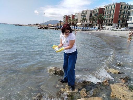 La Liguria, il mare (anche) dei bustesi. Ma Legambiente lo boccia a metà
