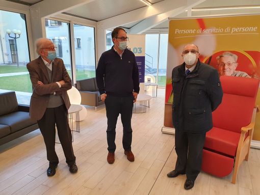 Il Direttore Luca Trama al centro nella foto, neo presidente di Uneba Varese