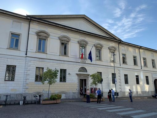 Ecco il piano per la riduzione dei consumi energetici del Comune di Busto