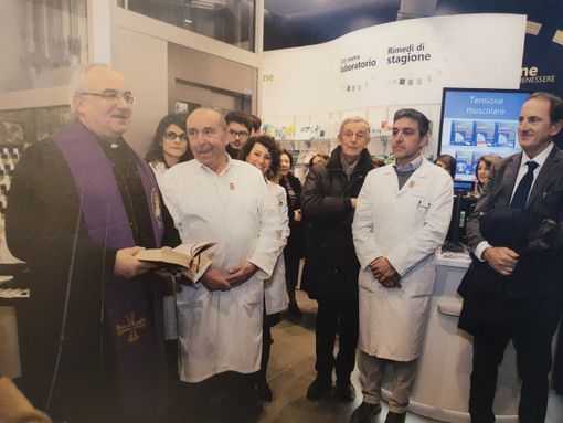 La sua farmacia perde «un maestro»: «Aveva una parola bella per tutti»