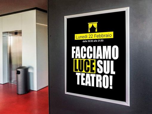 Stasera “Facciamo luce sul teatro”. «Riaprire in sicurezza, indispensabile per sentirsi vivi»