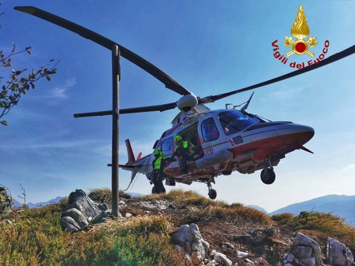 FOTO. Escursionista dispersa sulle montagne del Friuli, anche i vigili del fuoco di Varese partecipano alle ricerche