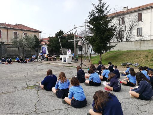 Il Gruppo scout Busto Arsizio 3 festeggia la “Giornata del Pensiero”. Un ritorno alla normalità