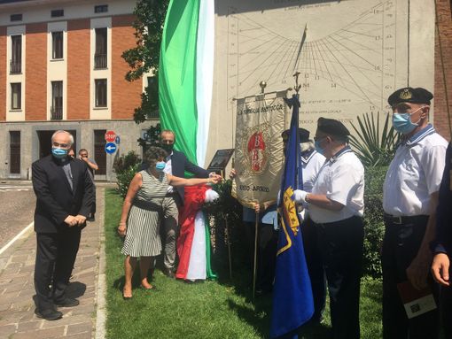 L'inaugurazione del quadrante solare a vera ora locale