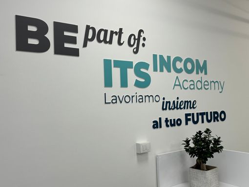 A Luino parte la seconda edizione del percorso apprendistato formativo in Automazione e Robotica di Fondazione Its Incom Academy A Luino parte la seconda edizione del percorso apprendistato formativo in Automazione e Robotica di Fondazione Its Incom Academy