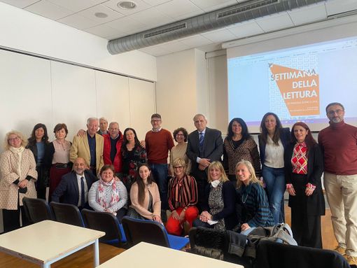 A Gallarate la magia di leggere e di dialogare con i ragazzi A Gallarate la magia di leggere e di dialogare con i ragazzi