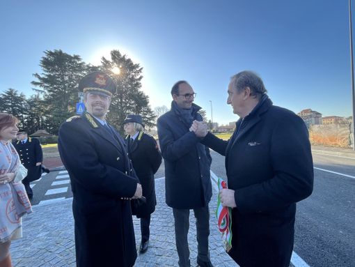 Loschiavo da Azione: il sindaco ci ride su, i partiti no