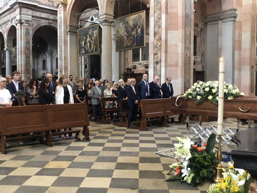 VIDEO e FOTO. L'ultimo saluto a Giuseppe Merlini, il “dottore” che ha sempre amato il lavoro, l’educazione dei giovani e la bellezza
