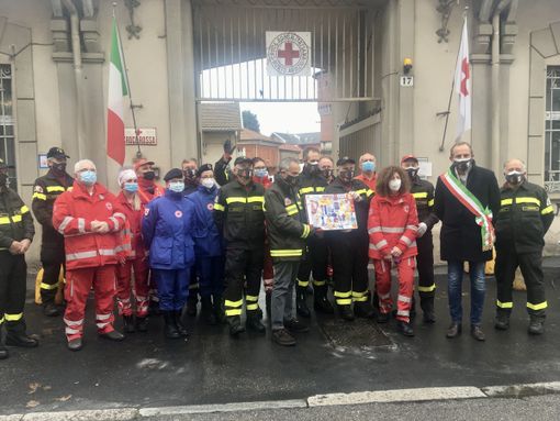La visita alla Croce Rossa lo scorso Natale