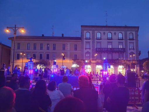 Lutto per monsignor Livetti, rinviata la notte bianca di Busto Lutto per monsignor Livetti, rinviata la notte bianca di Busto