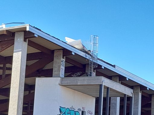 Il Codacons diffida gli amministratori di Busto. «Palaghiaccio abbandonato, situazione pericolosa» Il Codacons diffida gli amministratori di Busto. «Palaghiaccio abbandonato, situazione pericolosa»