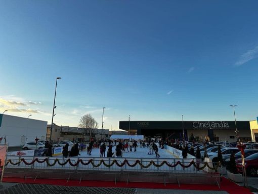 Al Mizar Park lo spettacolo su ghiaccio "Ice emotion winter magic show" Al Mizar Park lo spettacolo su ghiaccio "Ice emotion winter magic show"