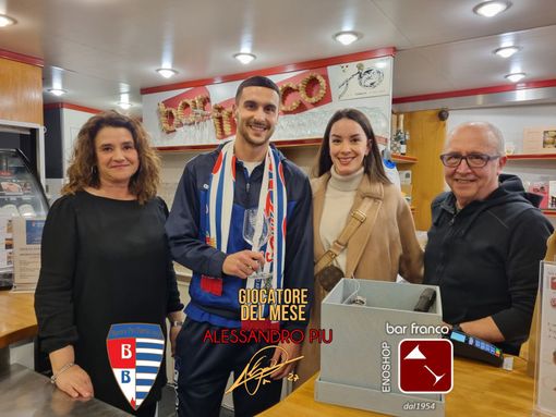 Piu durante la premiazione del Tigrotto del mese lo scorso marzo