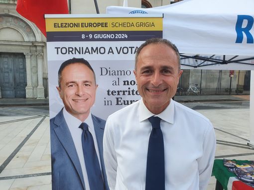 Europee, niente da fare per Reguzzoni: «È una ripartenza, ora difendiamo il Nord con i Repubblicani» Europee, niente da fare per Reguzzoni: «È una ripartenza, ora difendiamo il Nord con i Repubblicani»