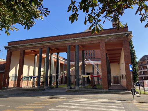 La chiesa di Sant'Edoardo vestita a festa
