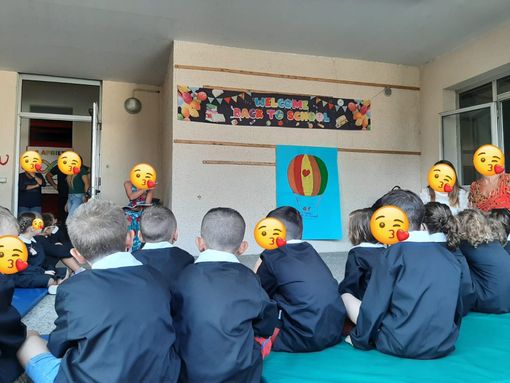 LA LETTERA. Il primo giorno di scuola, un inizio per tutti. Anche per i genitori che sanno emozionarsi LA LETTERA. Il primo giorno di scuola, un inizio per tutti. Anche per i genitori che sanno emozionarsi