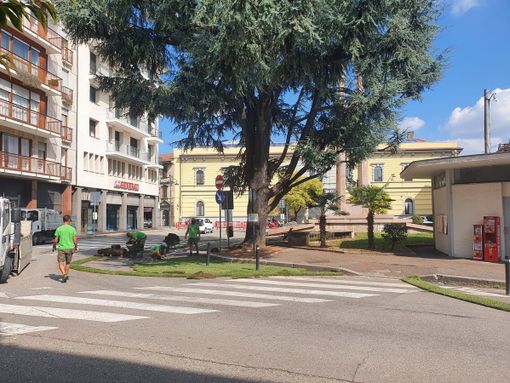 VIDEO. Il messaggio dell’assessore ai cittadini: «Non concentratevi sulla viabilità, ma sulla piazza. E viviamola»