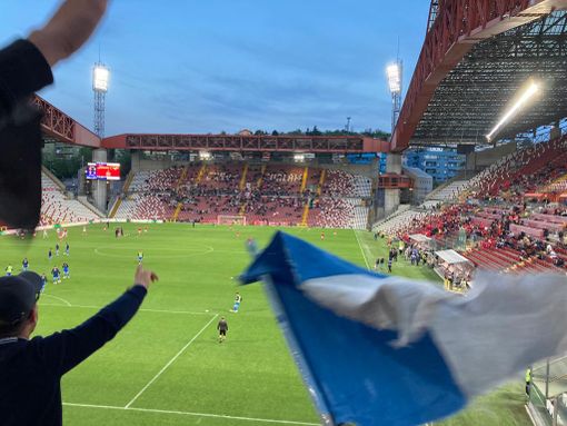 La Triestina si tiene i playoff, la Pro Patria l'orgoglio: 2-1