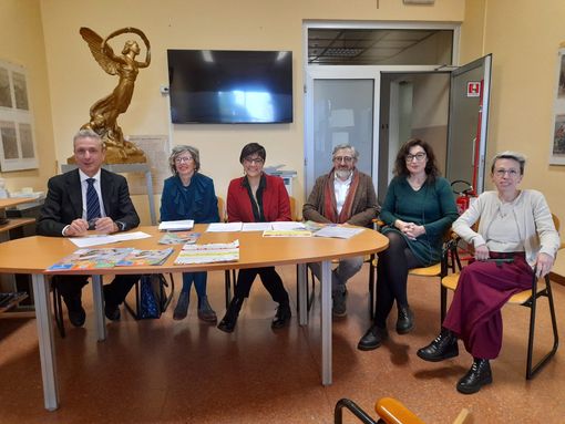 La presentazione delle iniziative per i 20 anni di "Più di 21"