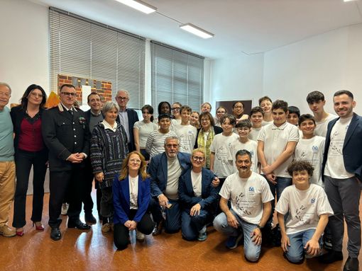 In cammino con Peppino Impastato: le De Amicis in scena per i martiri della legalità