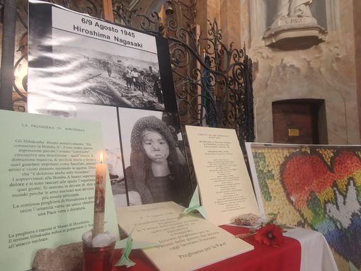 Busto ha ricordato la tragedia di Hiroshima. Con una luce di pace