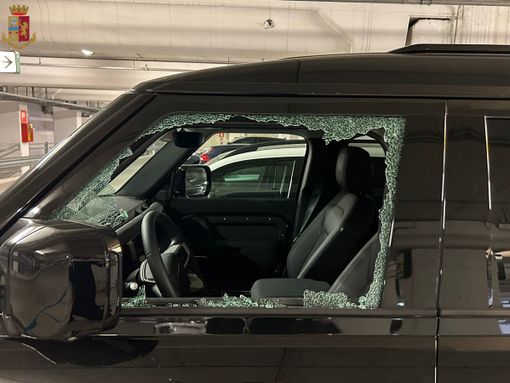 Raffica di furti sulle auto in sosta a Malpensa, scoperto e denunciato il &quot;ladro dei parcheggi&quot;