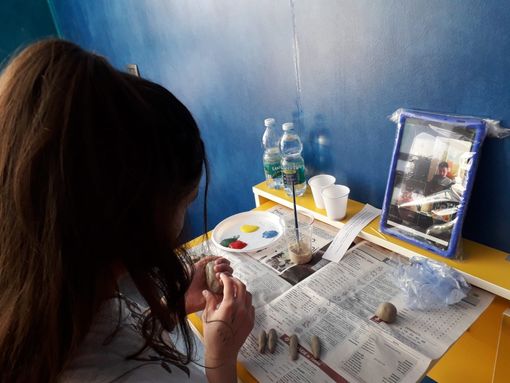 La ceramico-terapia di Fondazione Thun arriva nelle pediatrie di Varese e Cittiglio