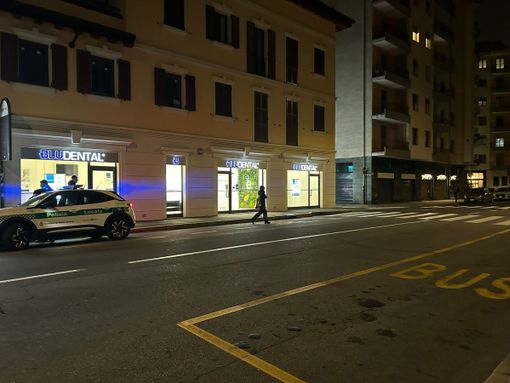 La polizia locale sul luogo dell'incidente La polizia locale sul luogo dell'incidente